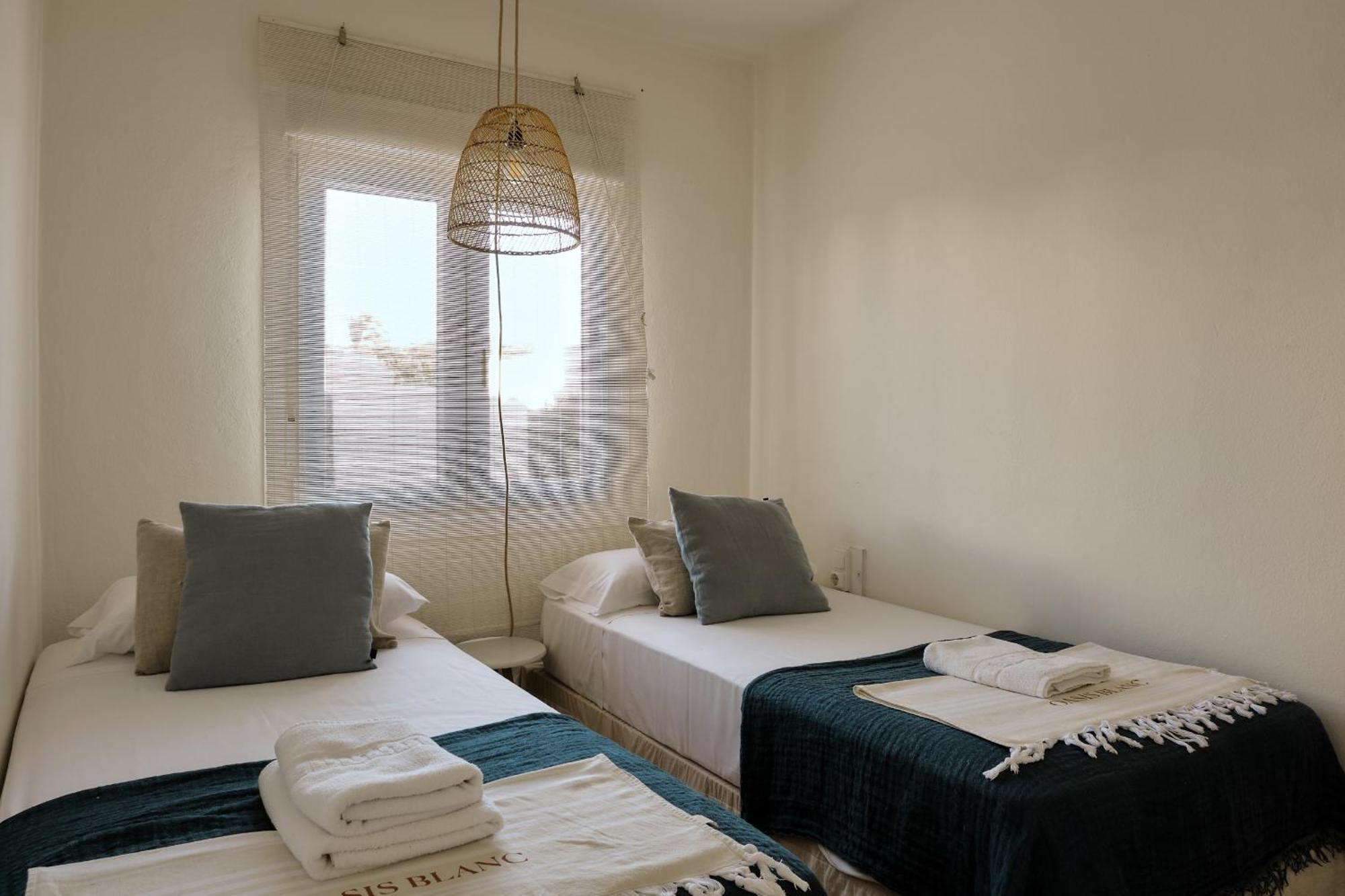Arenal D'En Castell South Apartment Exterior foto