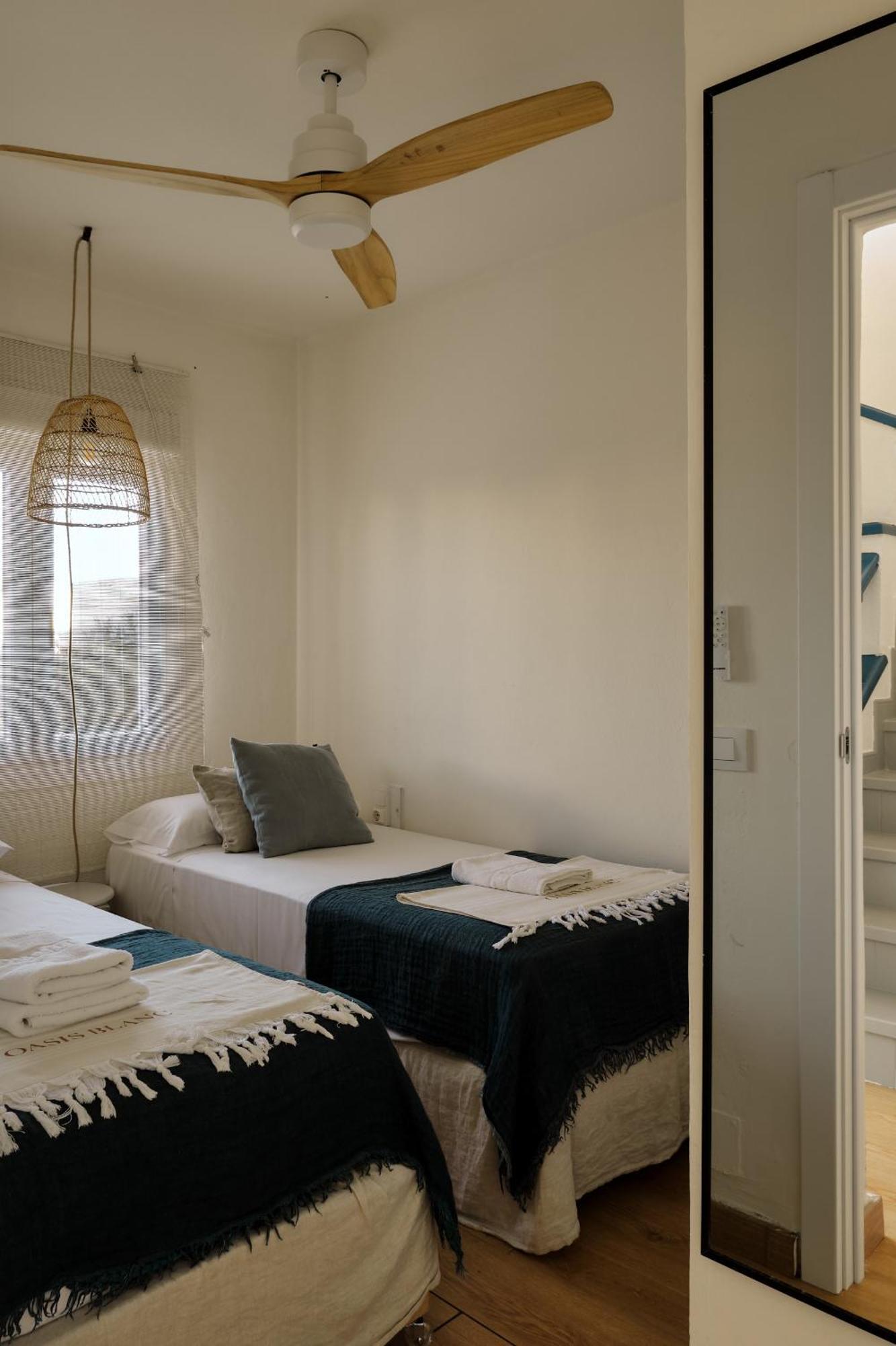 Arenal D'En Castell South Apartment Exterior foto