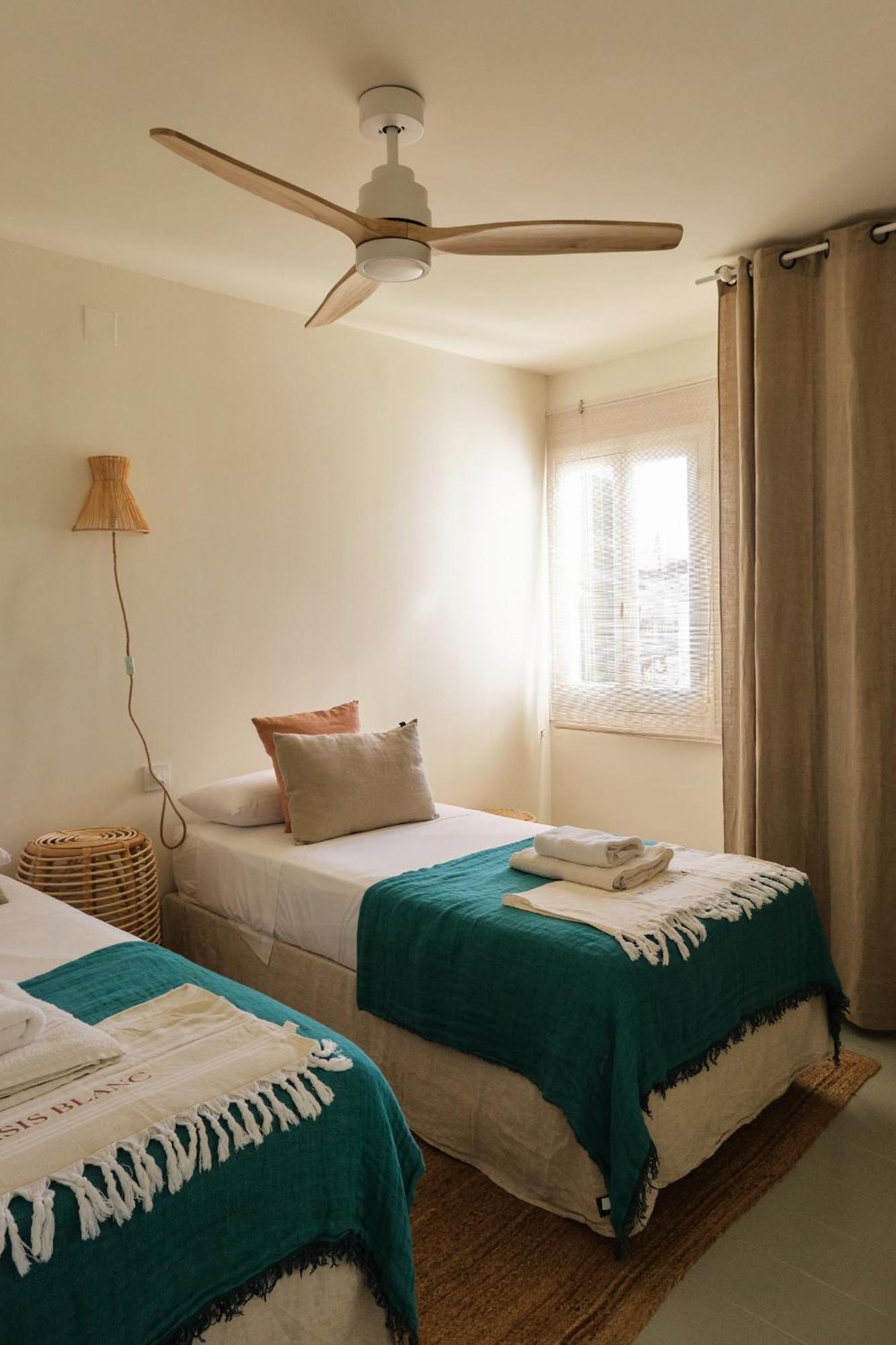 Arenal D'En Castell South Apartment Exterior foto