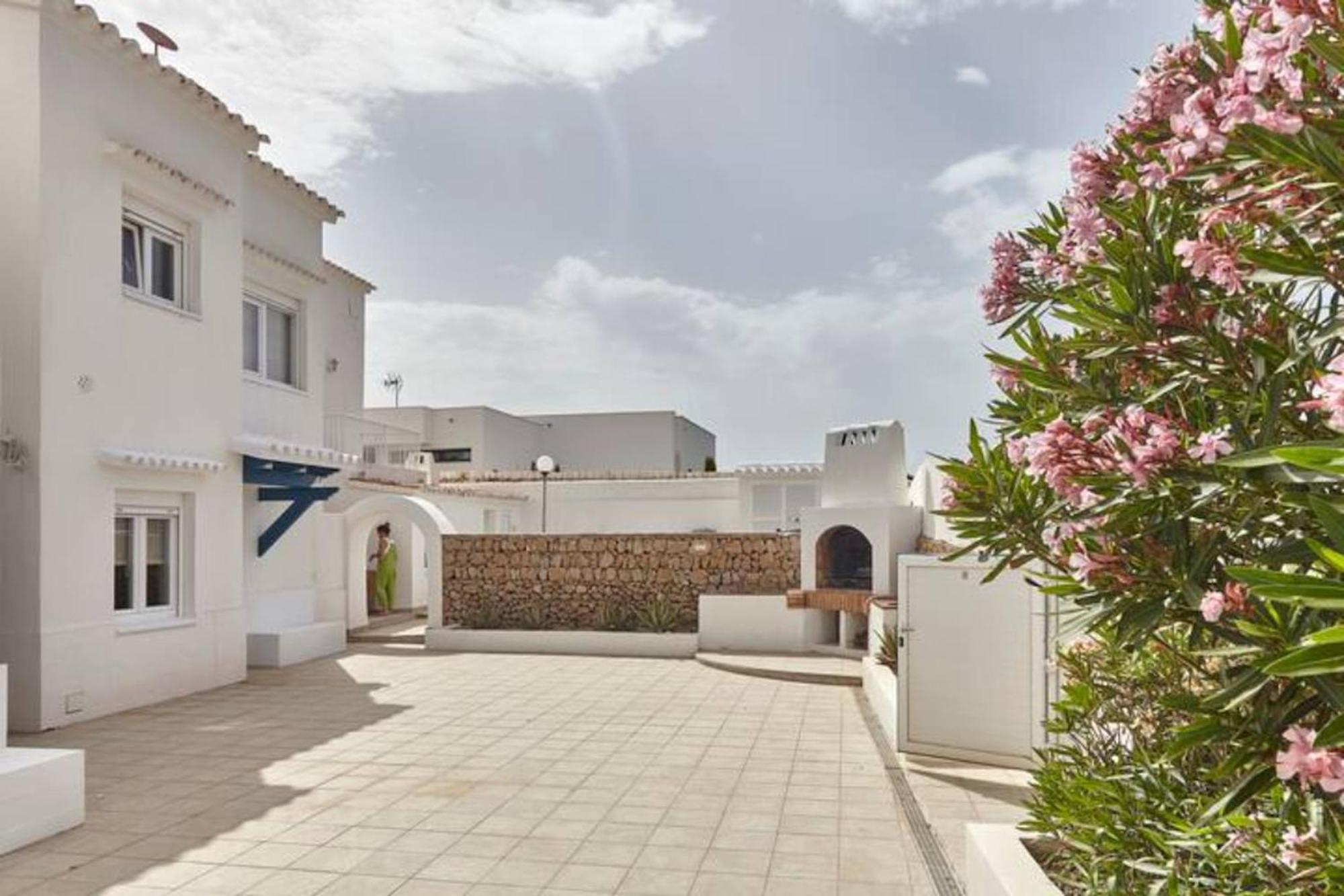 Arenal D'En Castell South Apartment Exterior foto
